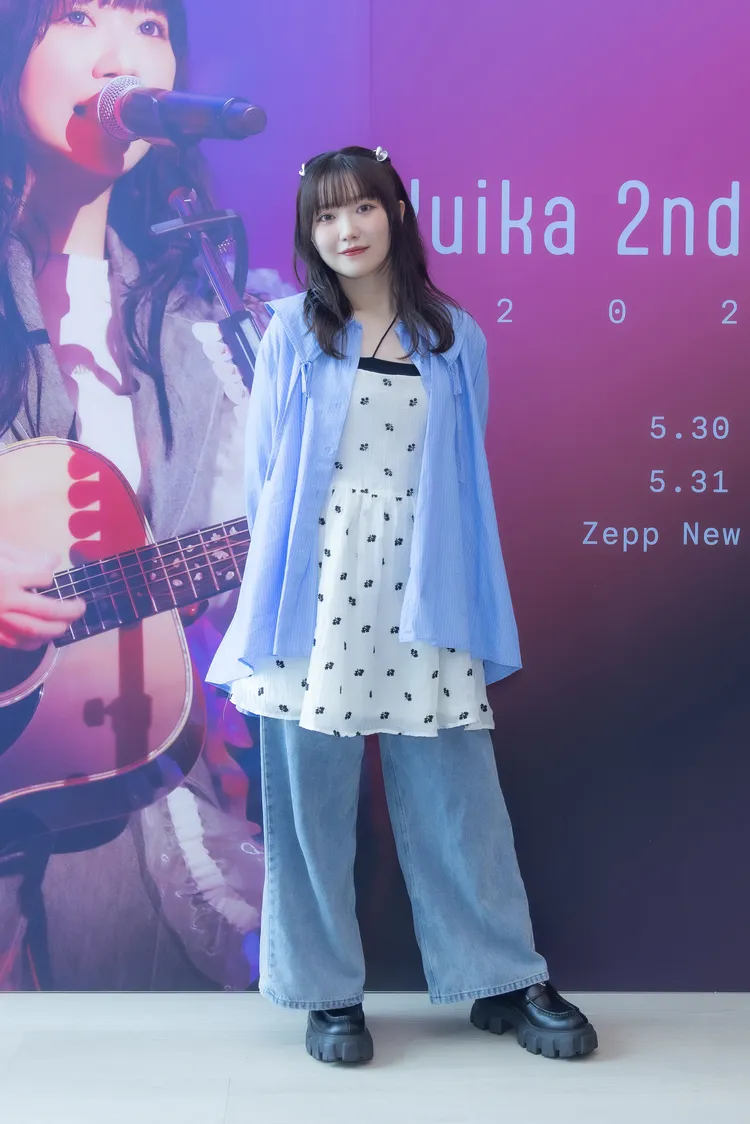 Yuika昨天挑戰臭豆腐被嚇到，強調不會再有第2次。環球音樂提供