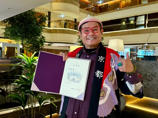 許效舜健康亮紅燈崩潰痛哭　狀況惡化「每30分吞1顆止痛」