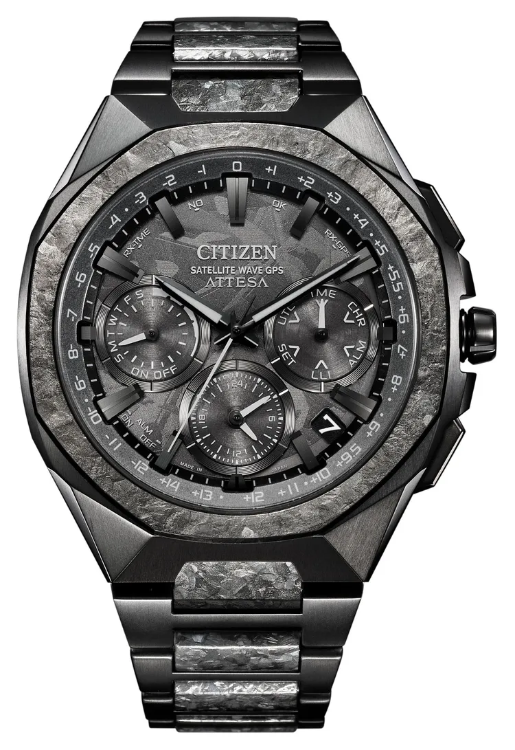 CITIZEN光動能GPS衛星對時錶CC4107-80H腕錶，8萬4800元。品牌提供