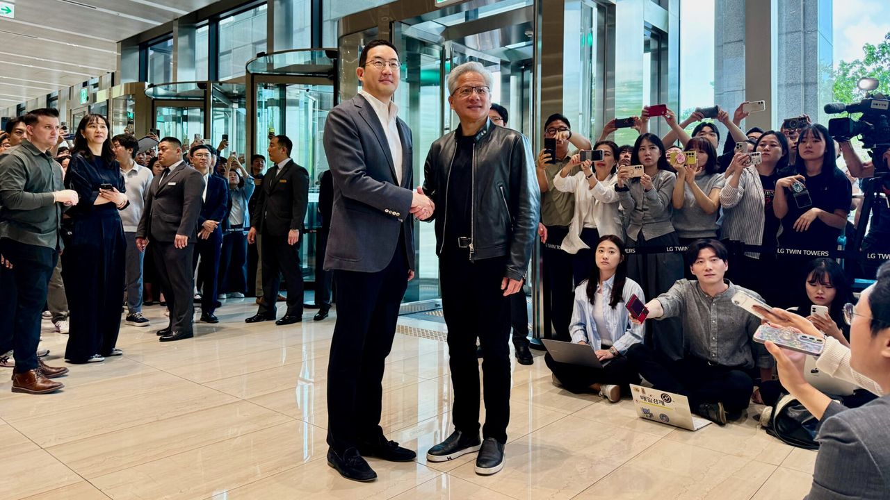 輝達今宣布與LG集團計劃蓋AI工廠 與SK擴大合作夥伴關係