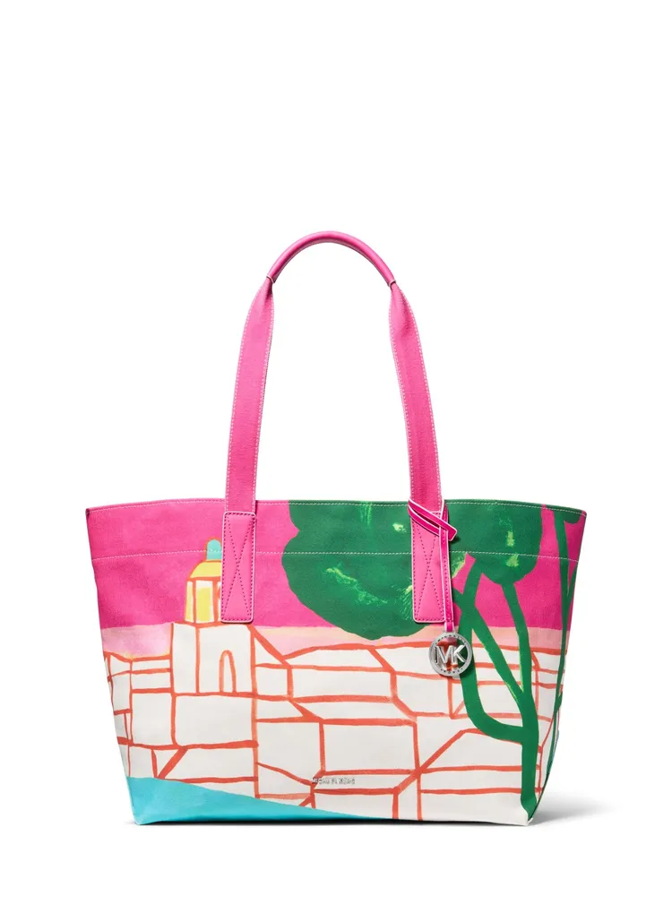MICHAEL KORS x CHRISTINA ZIMPEL聯名膠囊系列THE MICHAEL BAG粉色印花托特包，9900元。品牌提供