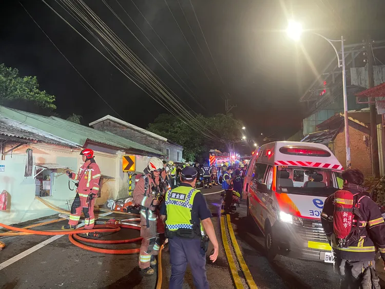 呂男在其臥室來不及逃生成了焦屍，詳細死因有待檢警調查。翻攝畫面