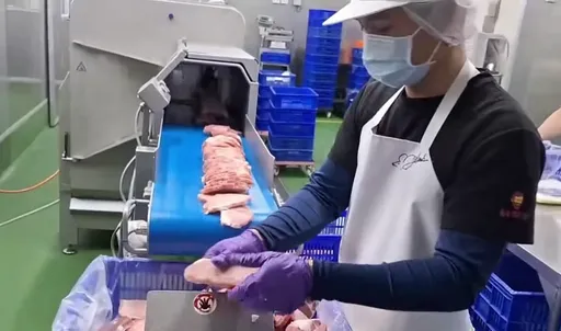 鬍鬚張豬排遭指用「重組素肉」　衛生局稽核助攻證明清白