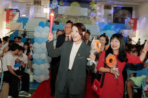 星火香傳！竹市香山高中畢業典禮　高虹安見證並祝福畢業快樂
