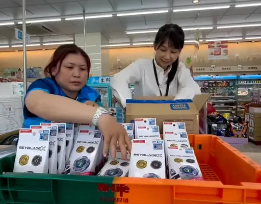 戰鬥陀螺太夯！萊爾富今開賣派主管送貨　防店員偷跑自留