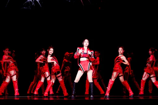「台版Jennie」孫淑媚金曲獎獻唱從天而降　唱跳不費力網讚「超強」
