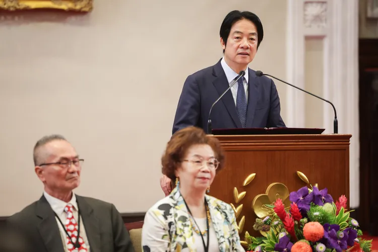 總統賴清德接見亞太再生醫學學會，致詞表示，政府會持續做生醫產業最堅實的後盾，打造成下一座護國神山。中央社