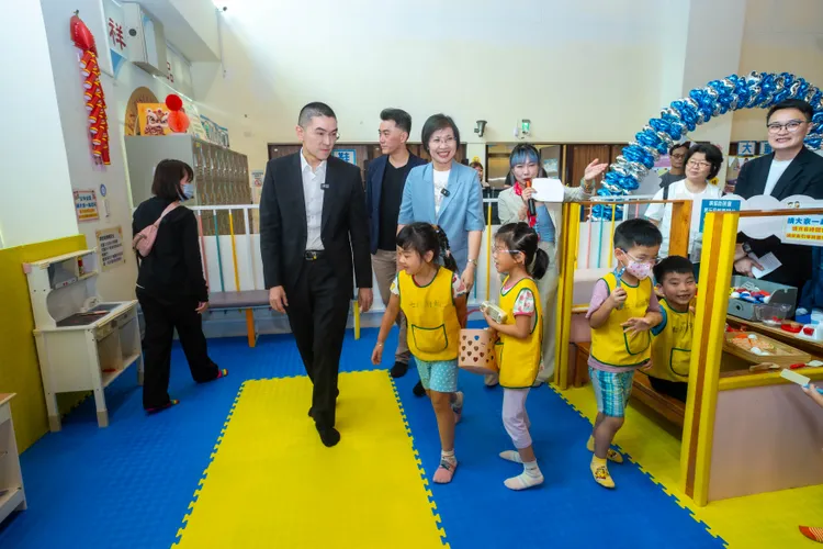 徐欣瑩參訪基隆市室內兒童樂園。徐欣瑩團隊提供