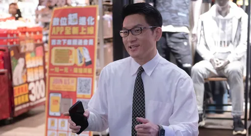 童仲彥證書遭撤銷  　律師：現在當立委門檻比房仲還低