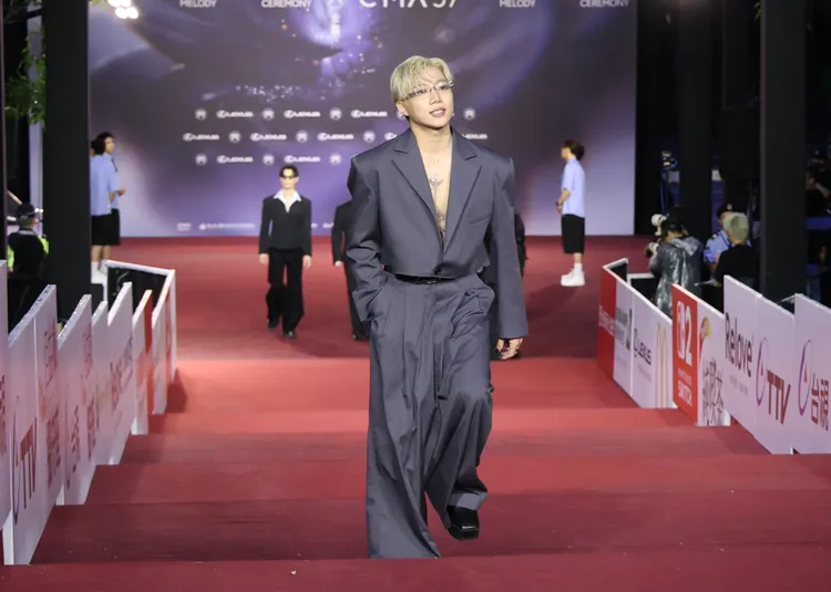 ØZI服裝有型。攝影中心攝