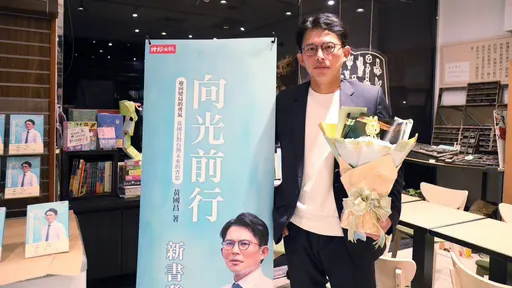 黃國昌太陽花闖立院衝第一？媒體人還原當天真相打臉
