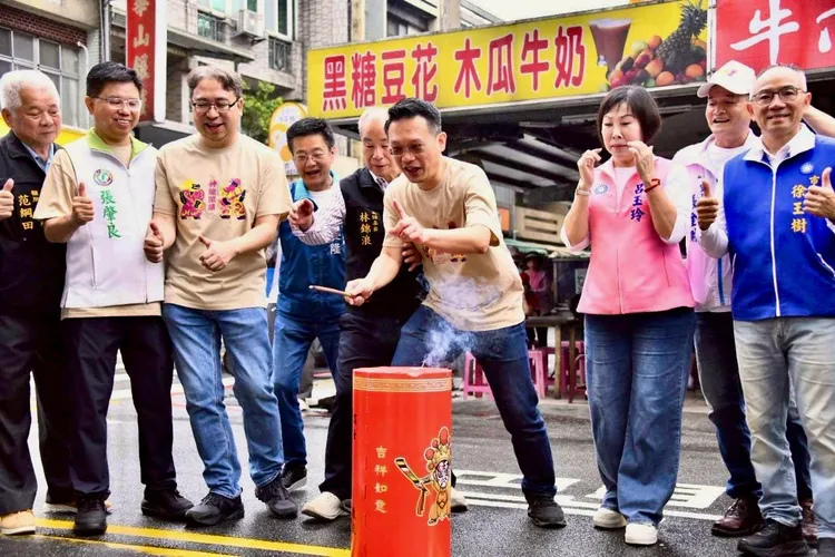 桃園龍元宮神龍鬧鎮活動兼具文化傳承與環境永續。桃園市府提供