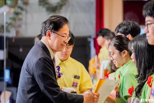 「新店市長」惹議！黃世杰籲張善政不該沉默　張善政：年輕人有自己的幽默