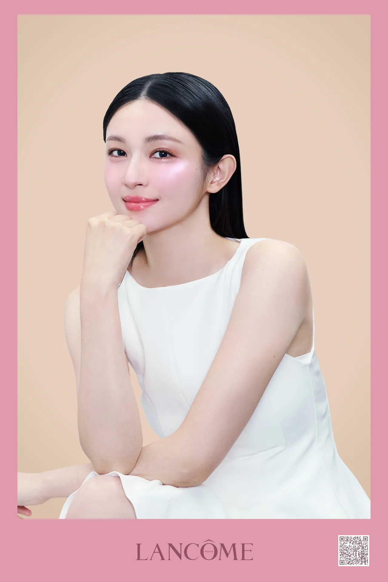 LANCOME x D&E幸福快閃店特邀韓國星級美容室JENNY HOUSE打造「清透琉光IDOL韓妝」。品牌提供