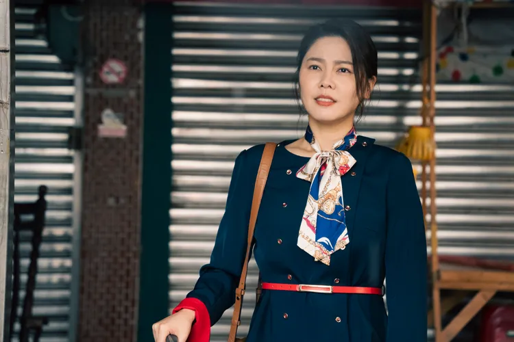 白家綺戲裡有空服員夢。民視提供