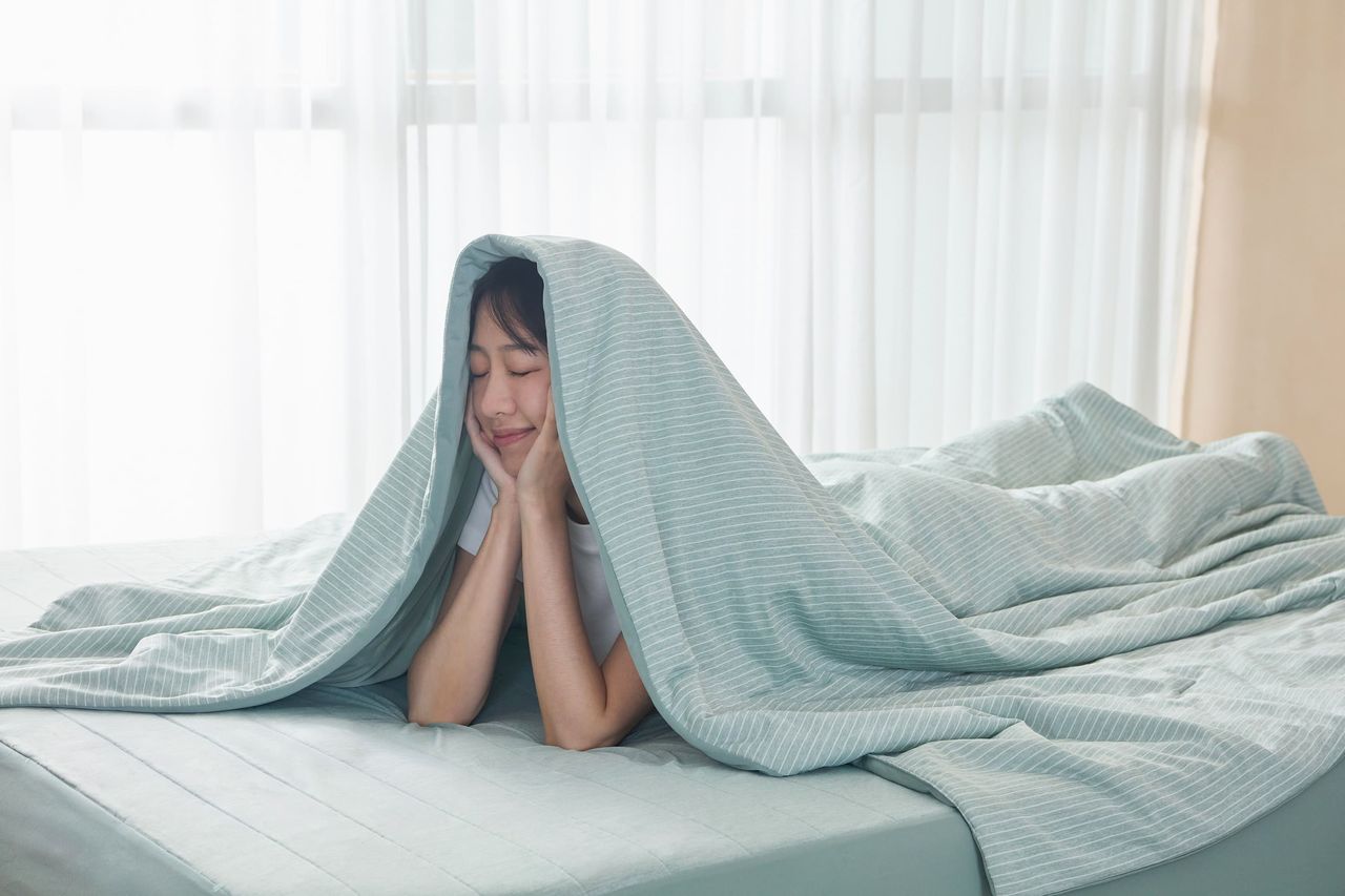 HOLA 618線上購物節全館限時9折 涼感寢具、家具優惠一次看