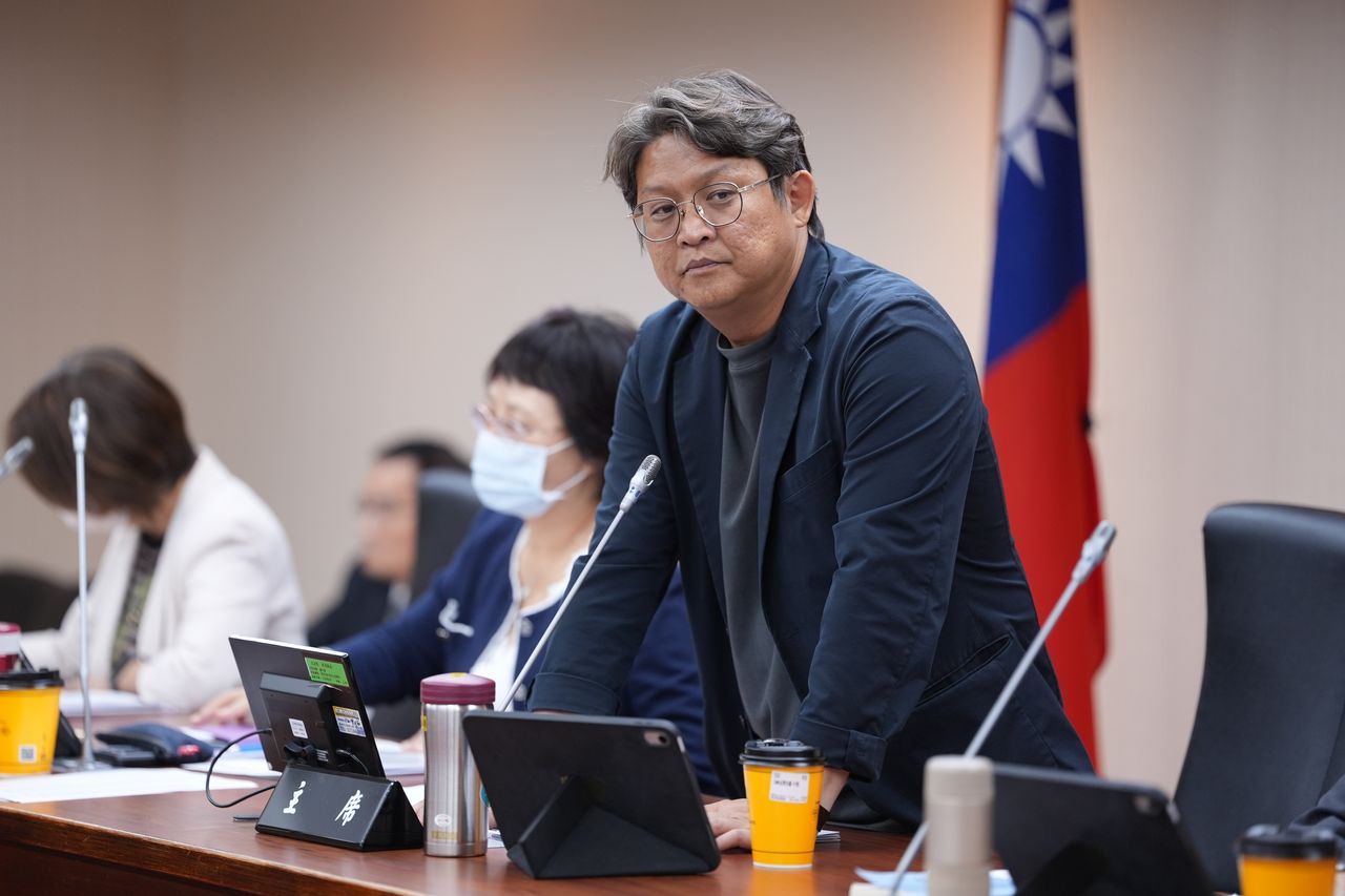 玄濟宮「大師兄」是他弟?黃建賓急開家族會議 傻眼回應了