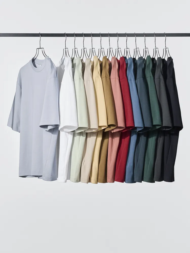 UNIQLO人氣T恤系列帶來豐富色選。品牌提供
