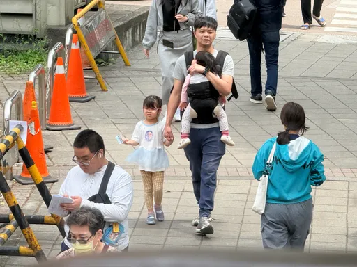 男性申請超越女性！彈性育嬰假已發200萬元獎勵金