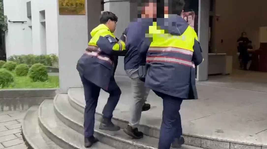 蘆洲變態男尾隨多名正妹　狂問「有沒有32E」...移送竟被無保請回