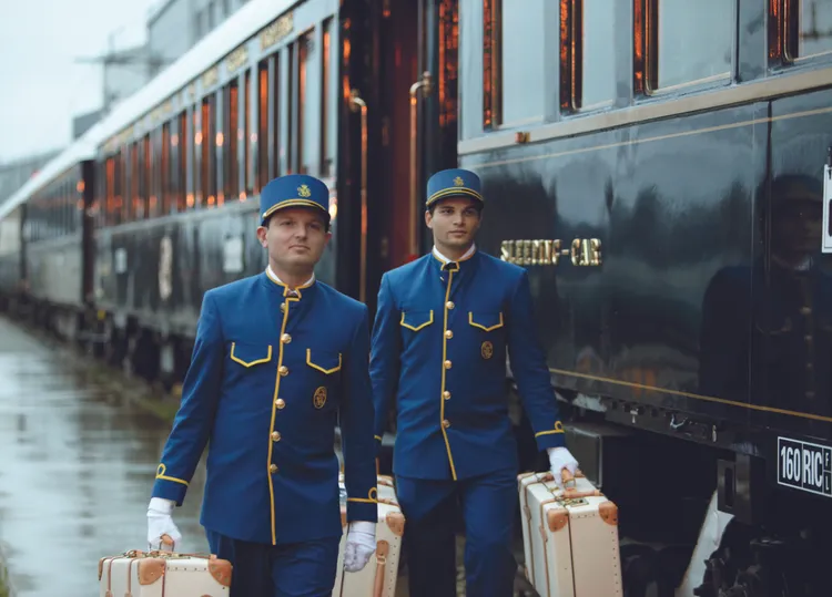 此次行程最大特色之一，在於打破傳統歐洲旅遊路線規劃，將旅程起點設於近年備受歐美旅客關注的東歐國家 Slovenia。VSOE提供