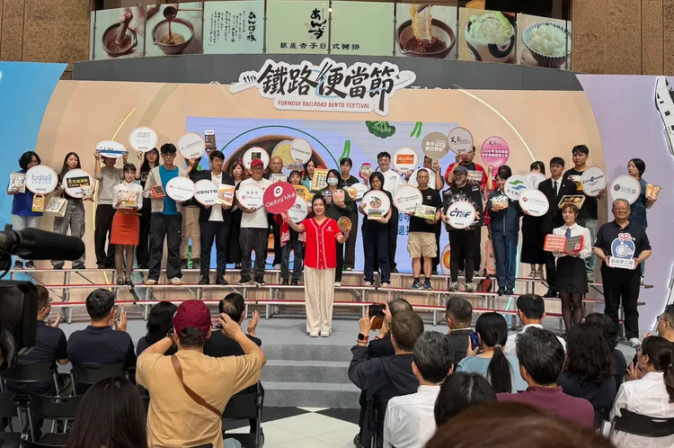 Global Mall板橋車站和南港車站響應便當節。Global Mall提供