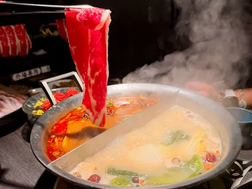 黑松沙士出火鍋料了！可配「薄荷湯底」每人不到500元