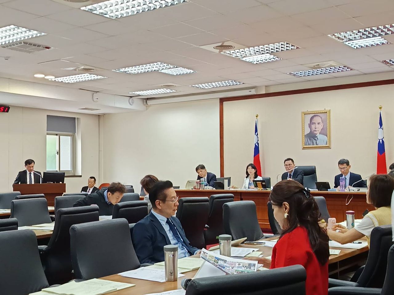 2100億無人載具條例卡關 經部:盼有長期穩定預算投入研發並量產