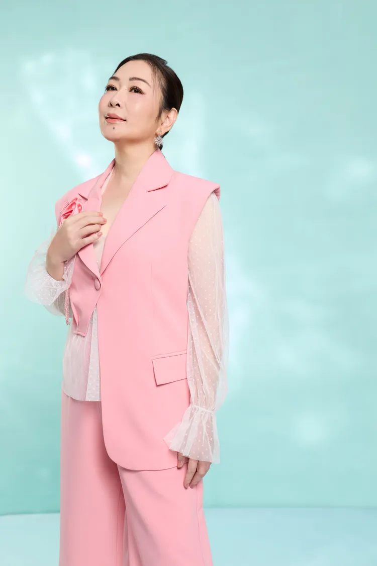 張秀卿備戰10月的演出。豪記唱片提供