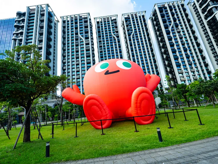 五月天台北站開唱，串連台北、台中、台南、高雄四大城市打造MAYDAYLAND。相信音樂提供