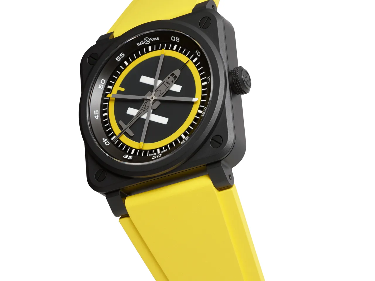 Bell & Ross BR-03 Helipad，41mm，微噴砂黑色陶瓷錶殼，鮮黃色橡膠錶帶 / 黑色強韌合成布料錶帶，BR-CAL.327三針自動上鏈機芯，動力儲存54小時，防水深度100米，限量500只，15萬3000元。品牌提供