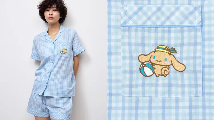 女裝格紋家居服組採用繽紛迷你格紋線條呈現，並在胸前口袋繡上角色圖騰。品牌提供