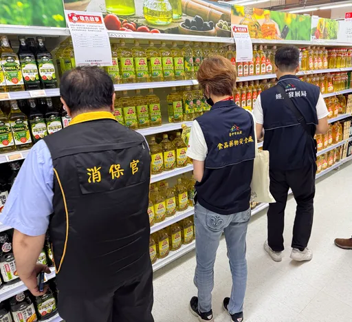 1300噸問題大豆油流竄全台　首波224家下游業者名單一次看