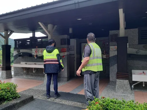 太魯閣國家公園公廁遭噴漆　警調監視器逮人