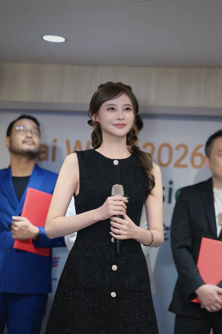 賴品妤被網友讚為最美執行長。翻攝賴品妤IG