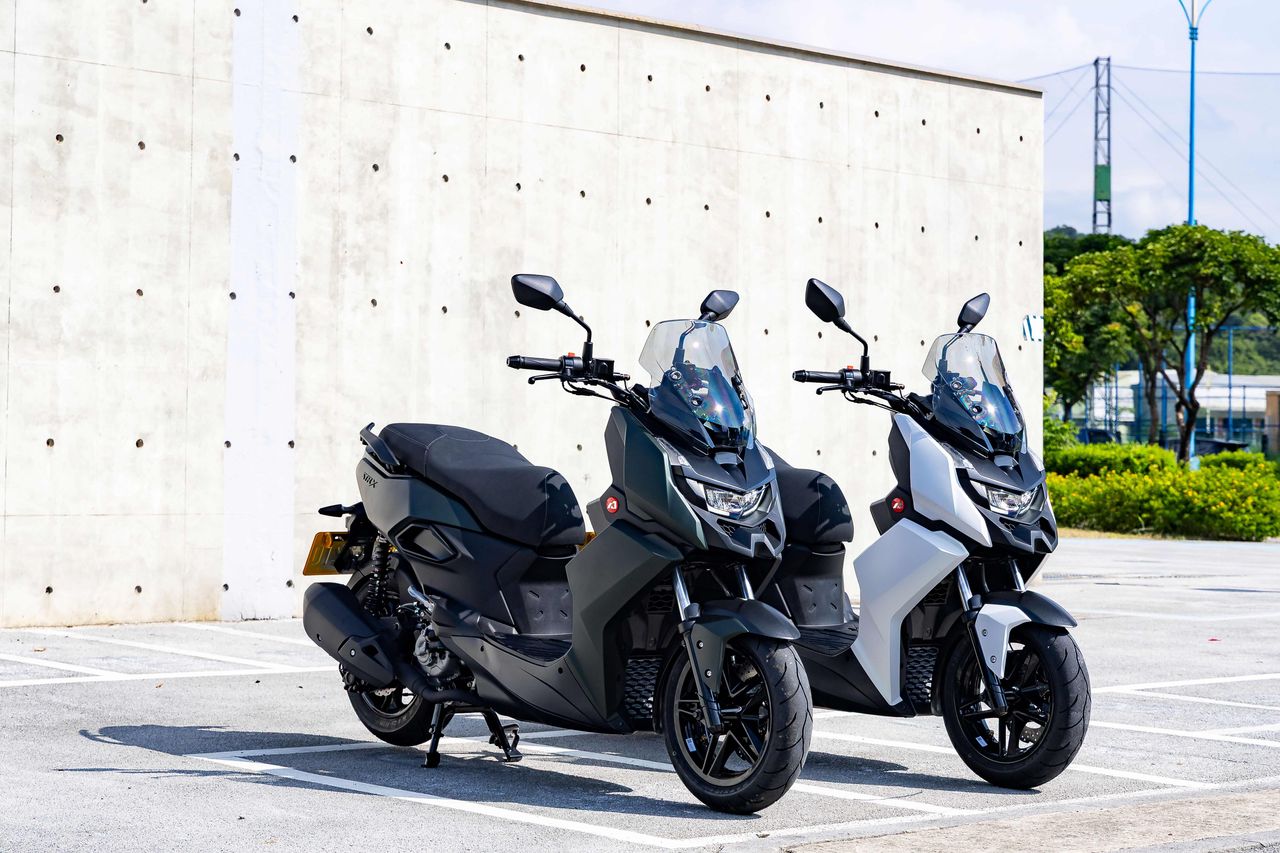 宏佳騰STR X 300正式發表 性能與安全配備全面升級、售價15.68萬元