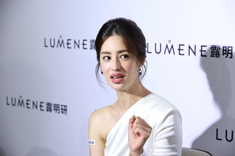莫允雯分享被求婚時的狼狽實況。攝影中心攝