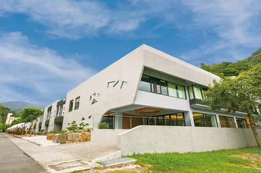 礁溪泡湯不只冬天！呆水溫泉焰餐廳推夏季熟成饗宴　國際主廚Alan獻上旬味新菜