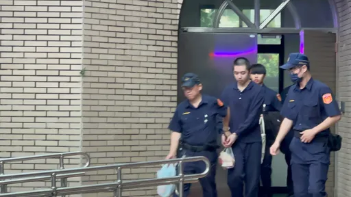劉柏葳狠刺女公關57刀　檢求無期、家屬求死刑！4度鞠躬道歉今親自聽判