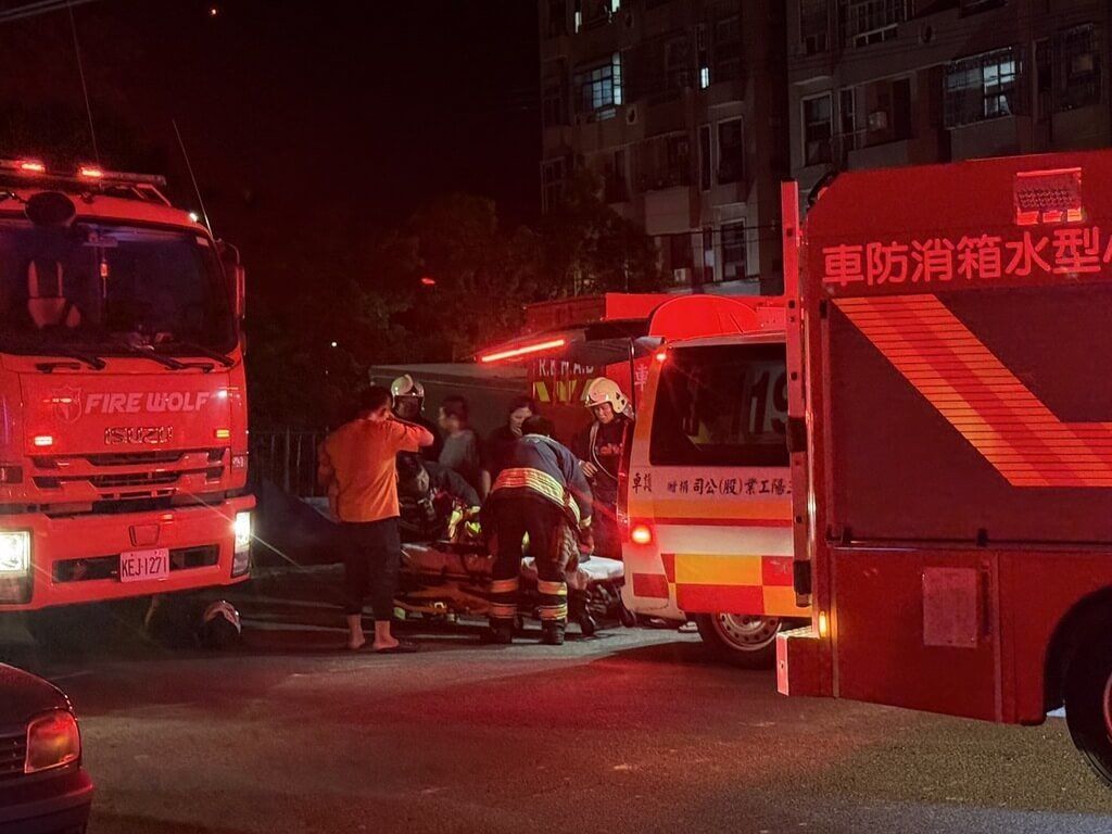 電動車起火燒5樓民宅 18歲女逃生墜樓無生命徵象