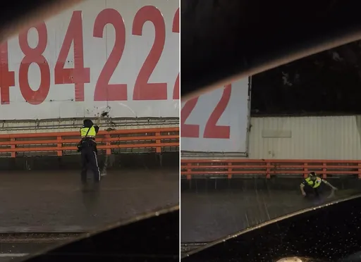 台中2警颱風天冒雨路邊清水溝　網心疼：不是正常畫面