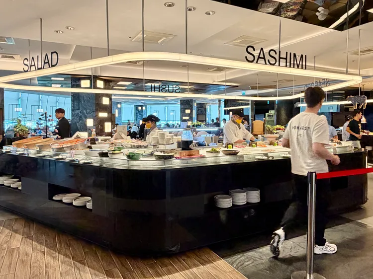 漢來海港台北天母SOGO店，是目前全台坪效最好的分店。莊偉祺攝