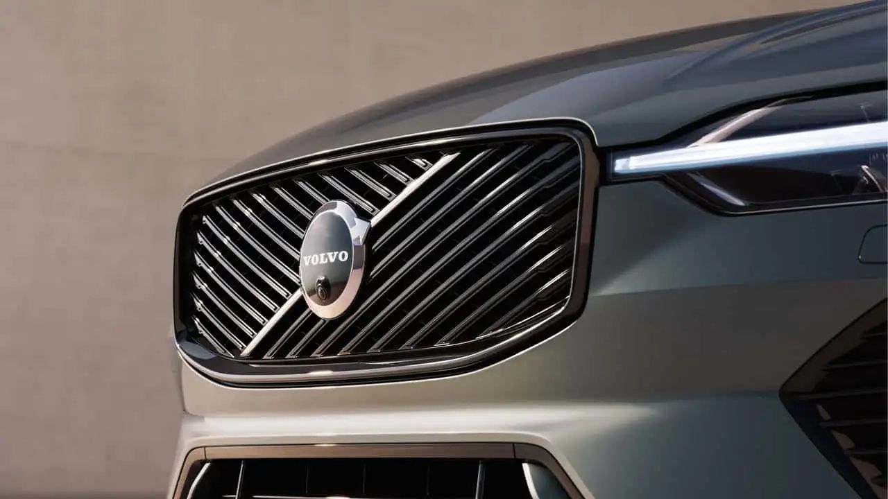 Volvo預告史上最大產品攻勢 9月公布全新戰略、兩款新車率先登場