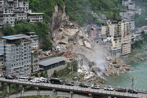 慘！重慶彭水山崩8死34人失聯　驚悚影像曝光