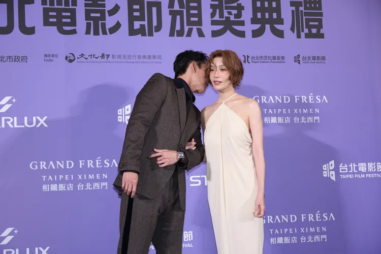 黃鐙輝和蔡淑臻擔任頒獎人。莊宗達攝
