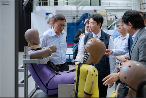 購車安全評等大公開！交長開箱「TNCAP行人頭部衝擊」試驗