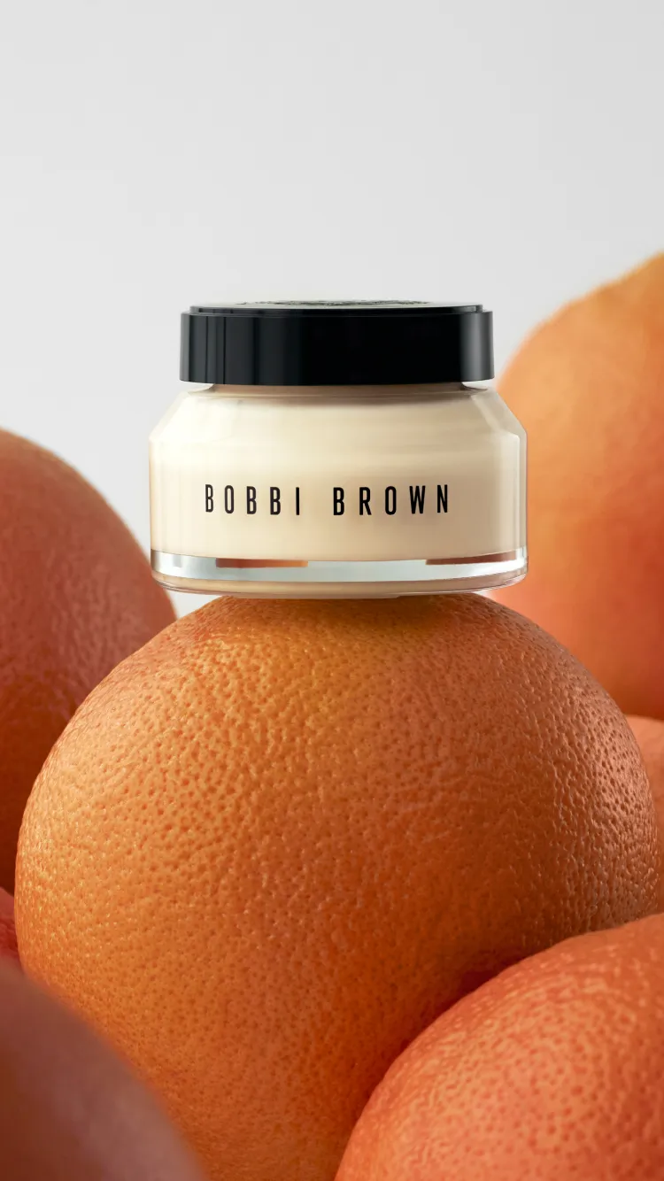 BOBBI BROWN超完美維他命乳霜，50ml／2600元。品牌提供