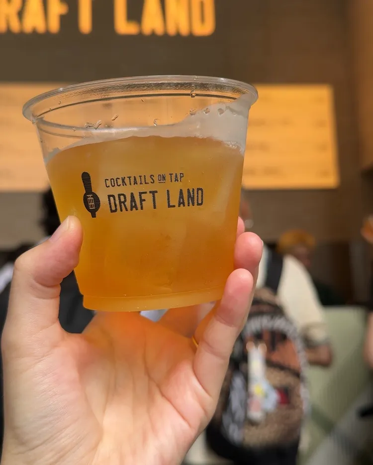 BURBERRY x Draft Land聯名Knight Pair調酒。張家玲攝