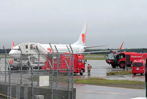 北海道機場驚魂！機艙突冒煙起火　又是這玩意惹禍