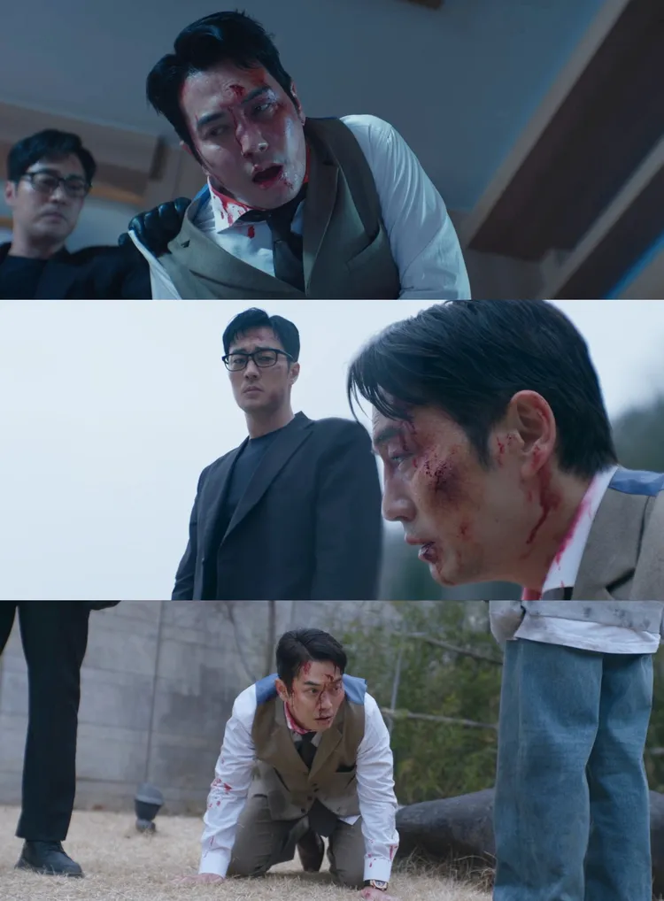 朱相昱（上圖右）被蘇志燮打到落花流水，下跪求饒。翻攝Netflix